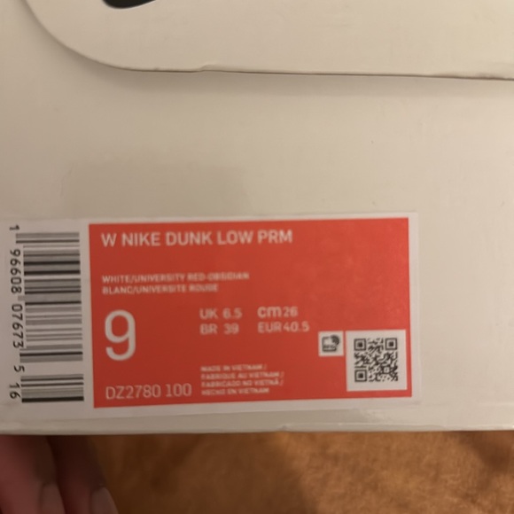 Nike dunks - Picture 6 of 6